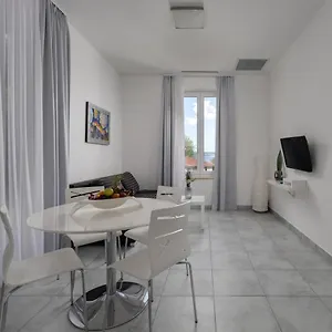 Apartments Club Vala Appartamento